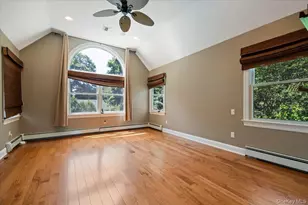 16 Brook Ln, Smithtown, NY 11787 - Photo 26