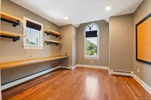 16 Brook Ln, Smithtown, NY 11787 - Photo 28