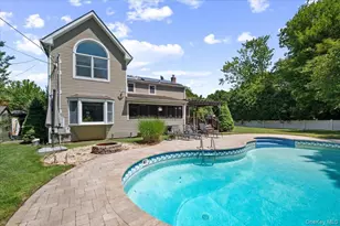 16 Brook Ln, Smithtown, NY 11787 - Photo 36