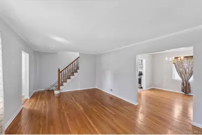 319 Church Street, White Plains, NY 10603 - Photo 10