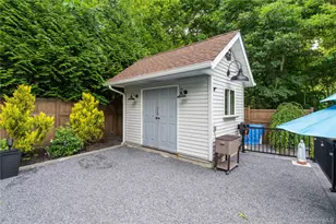 337 N Side Rd, Wading River, NY 11792 - Photo 32