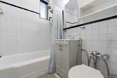 83-40 Austin Street #1S, Kew Gardens, NY 11415 - Photo 10