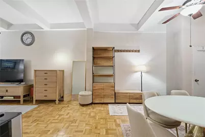 83-40 Austin Street #1S, Kew Gardens, NY 11415 - Photo 4