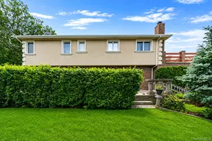 296 Longneck Blvd, Flanders, NY 11901 - Photo 10