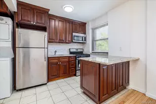 86-29 Shore Pkwy, Howard Beach, NY 11414 - Photo 6