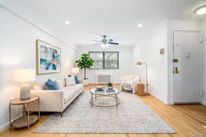 86-29 Shore Parkway #96, Howard Beach, NY 11414 - Photo 2
