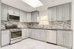 867 Bryant St, Woodmere, NY 11598 - Photo 6