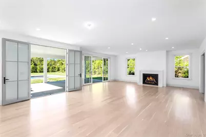 152 South Road, Westhampton, NY 11977 - Photo 12