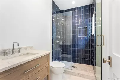152 South Road, Westhampton, NY 11977 - Photo 22