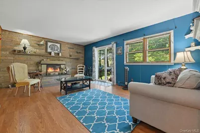 40 Bayview Avenue, Amityville, NY 11701 - Photo 14