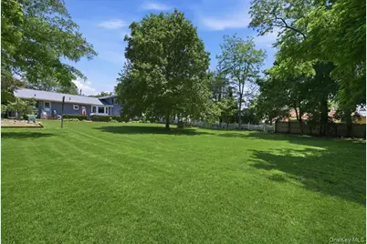 40 Bayview Avenue, Amityville, NY 11701 - Photo 26