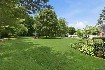 40 Bayview Avenue, Amityville, NY 11701 - Photo 24