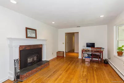 23 Eastwood Road, Miller Place, NY 11764 - Photo 6