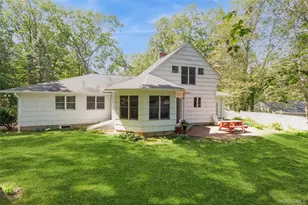 23 Eastwood Rd, Miller Place, NY 11764 - Photo 26