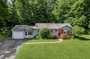 15 Peters Rd, Hopewell Junction, NY 12533 - Photo 4