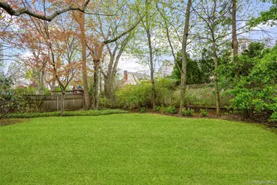 52 Wendt Avenue, Larchmont, NY 10538 - Photo 22