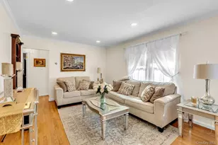 20 Law St, Valley Stream, NY 11580 - Photo 4