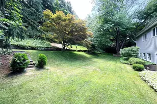 2898 Springhurst St, Yorktown Heights, NY 10598 - Photo 36