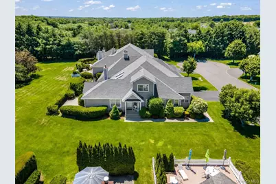 174 Adele Court, Riverhead, NY 11901 - Photo 2