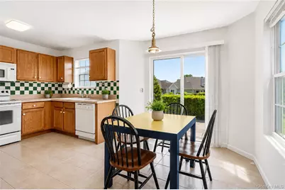 174 Adele Court, Riverhead, NY 11901 - Photo 18