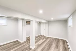 62-20 80th Rd, Glendale, NY 11385 - Photo 10