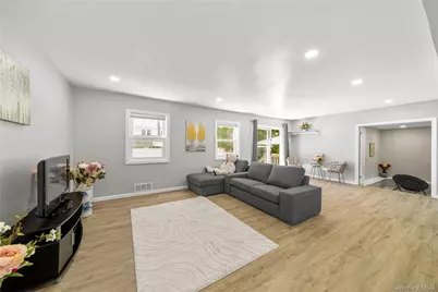 26 Bellwood Avenue, South Setauket, NY 11720 - Photo 6