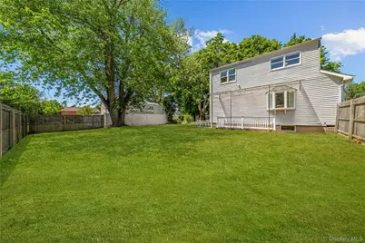 26 Bellwood Avenue, South Setauket, NY 11720 - Photo 34