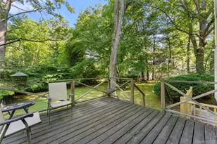 4 Pin Oak Ln, White Plains, NY 10606 - Photo 20