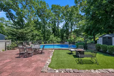 17 Broadview Avenue, Kings Park, NY 11754 - Photo 20
