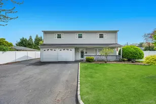 32 Beverly St, Islip, NY 11751 - Photo 8