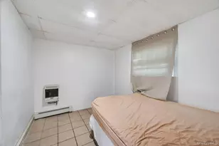 32 Beverly St, Islip, NY 11751 - Photo 22