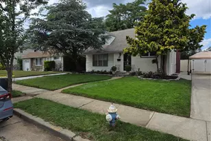 23 Harriman Ave, Hempstead, NY 11550 - Photo 18