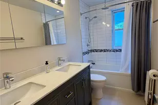 193-23 Station Rd, Flushing, NY 11358 - Photo 8