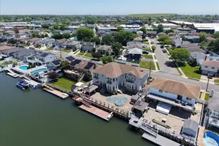 3510 Riverside Dr, Oceanside, NY 11572 - Photo 2