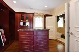3510 Riverside Dr, Oceanside, NY 11572 - Photo 24