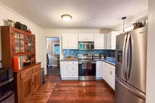 6 Henry St, Poughkeepsie, NY 12601 - Photo 4