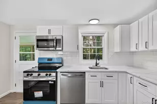 20 Muscoot Rd W, Mahopac, NY 10541 - Photo 10
