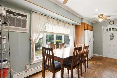 163 Islip Boulevard, Islip Terrace, NY 11752 - Photo 6