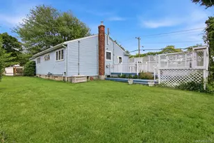 163 Islip Blvd, Islip Terrace, NY 11752 - Photo 20