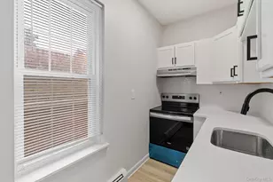 32 N Bridge St, Poughkeepsie, NY 12601 - Photo 10