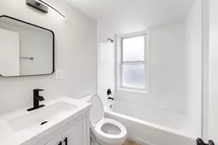 32 N Bridge St, Poughkeepsie, NY 12601 - Photo 16