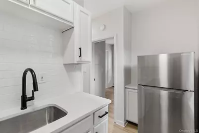 32 N Bridge Street, Poughkeepsie, NY 12601 - Photo 12