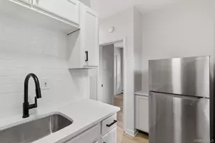 32 N Bridge St, Poughkeepsie, NY 12601 - Photo 12