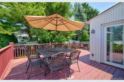 31 Irene Lane E, Plainview, NY 11803 - Photo 42