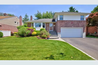 31 Irene Lane E, Plainview, NY 11803 - Photo 1