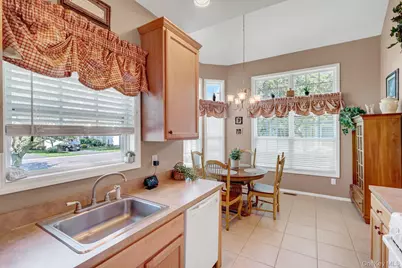 168 Kettles Lane, Medford, NY 11763 - Photo 18