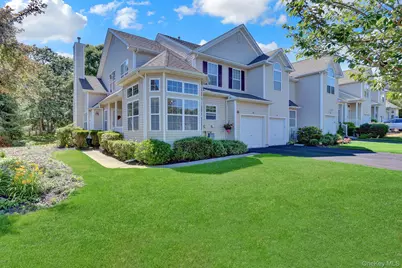 168 Kettles Lane, Medford, NY 11763 - Photo 1