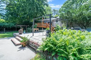 7 Somerset St, Centereach, NY 11720 - Photo 26