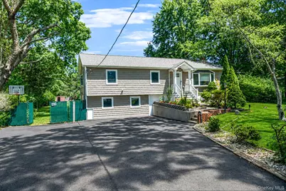 7 Somerset Street, Centereach, NY 11720 - Photo 1