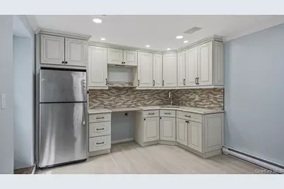 16 English Ivy Lane, Lake Grove, NY 11755 - Photo 30
